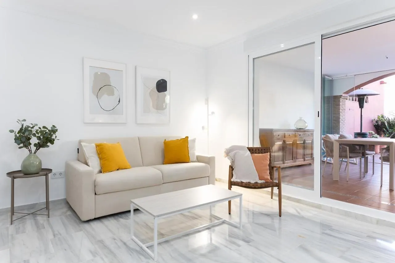 Golden Mile Luxury Ground Floor Apartment Near Puente Romano Marbella