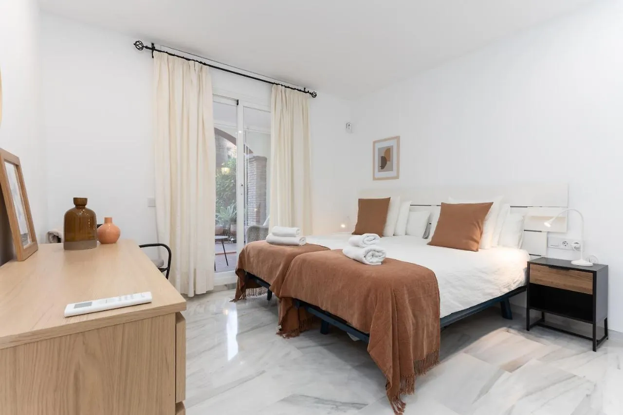 Golden Mile Luxury Ground Floor Apartment Near Puente Romano Marbella