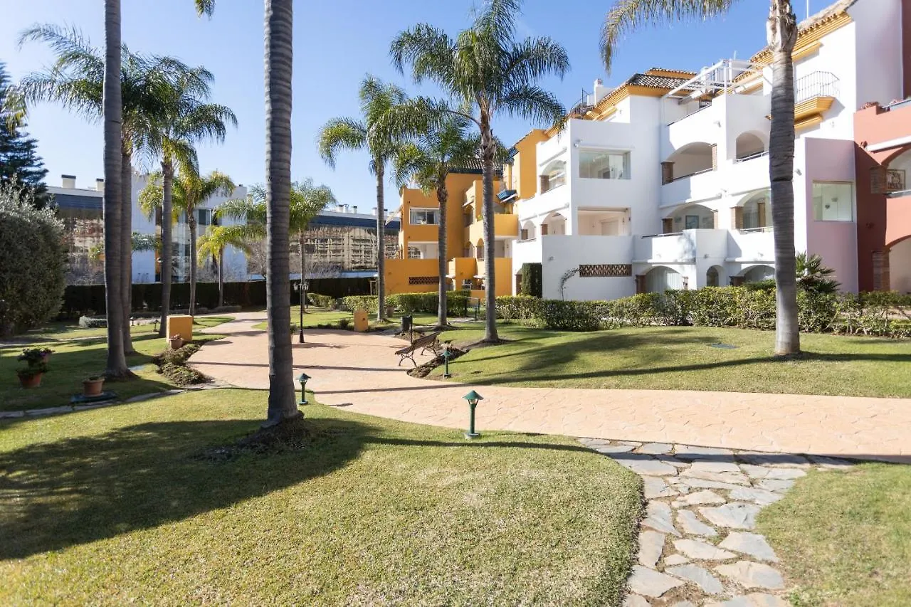 Golden Mile Luxury Ground Floor Apartment Near Puente Romano Marbella 0*,