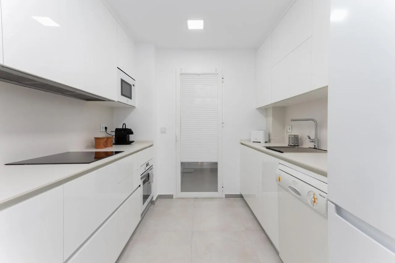 Golden Mile Luxury Ground Floor Apartment Near Puente Romano Marbella