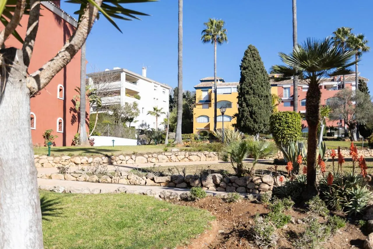 Golden Mile Luxury Ground Floor Apartment Near Puente Romano Marbella