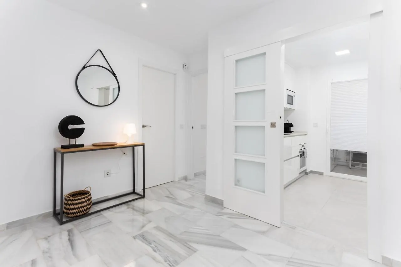Golden Mile Luxury Ground Floor Apartment Near Puente Romano Marbella 0*,